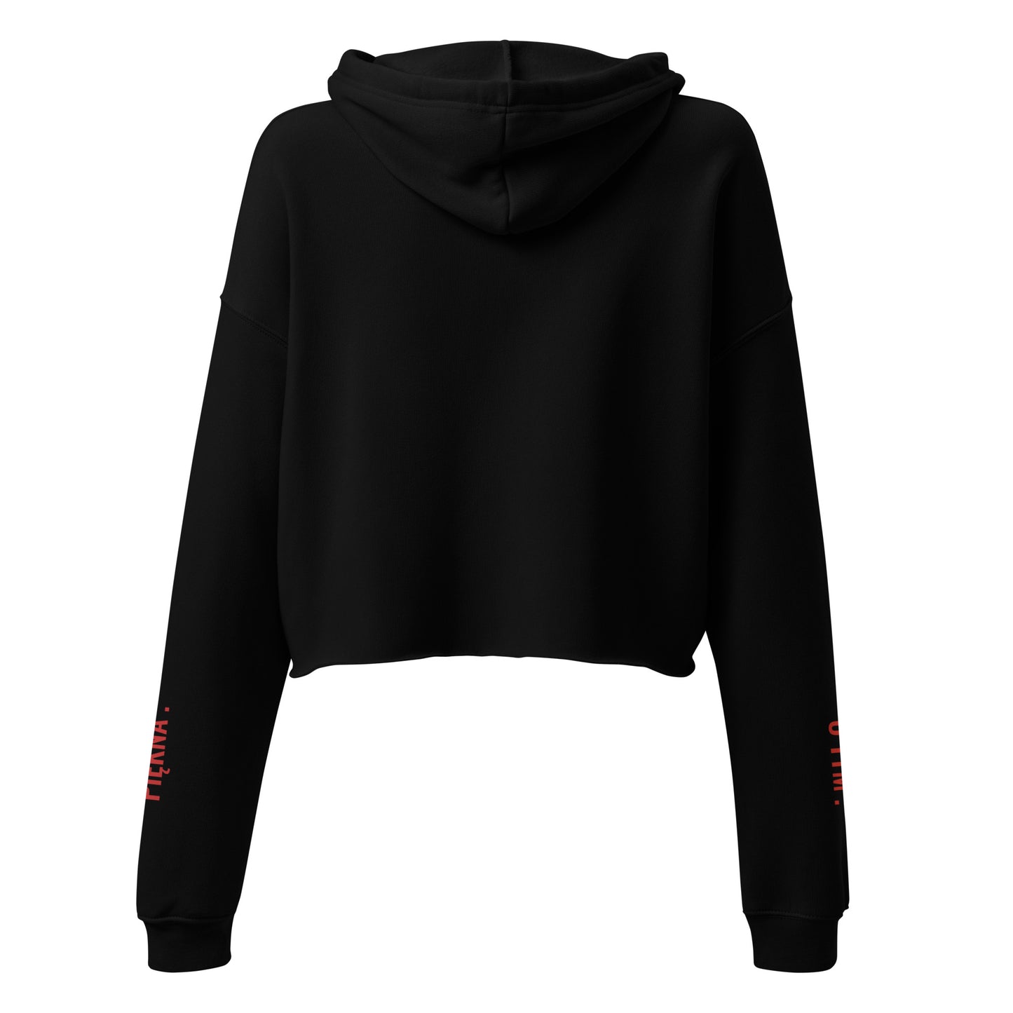 Rückansicht des schwarzen Cropped Hoodies von POLCOUTURE. Seitlich an den Ärmeln sind die roten Akzente des „PIĘKNA“-Prints sichtbar, die den bauchfreien Schnitt und die Kapuze optisch einrahmen.