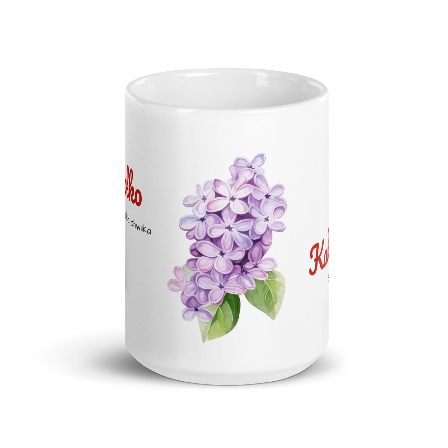 Vorderansicht der weißen, glänzenden Tasse von POLCOUTURE. Das Design besticht durch ein elegantes Arrangement aus fliederfarbenen Blüten und grünen Blättern.