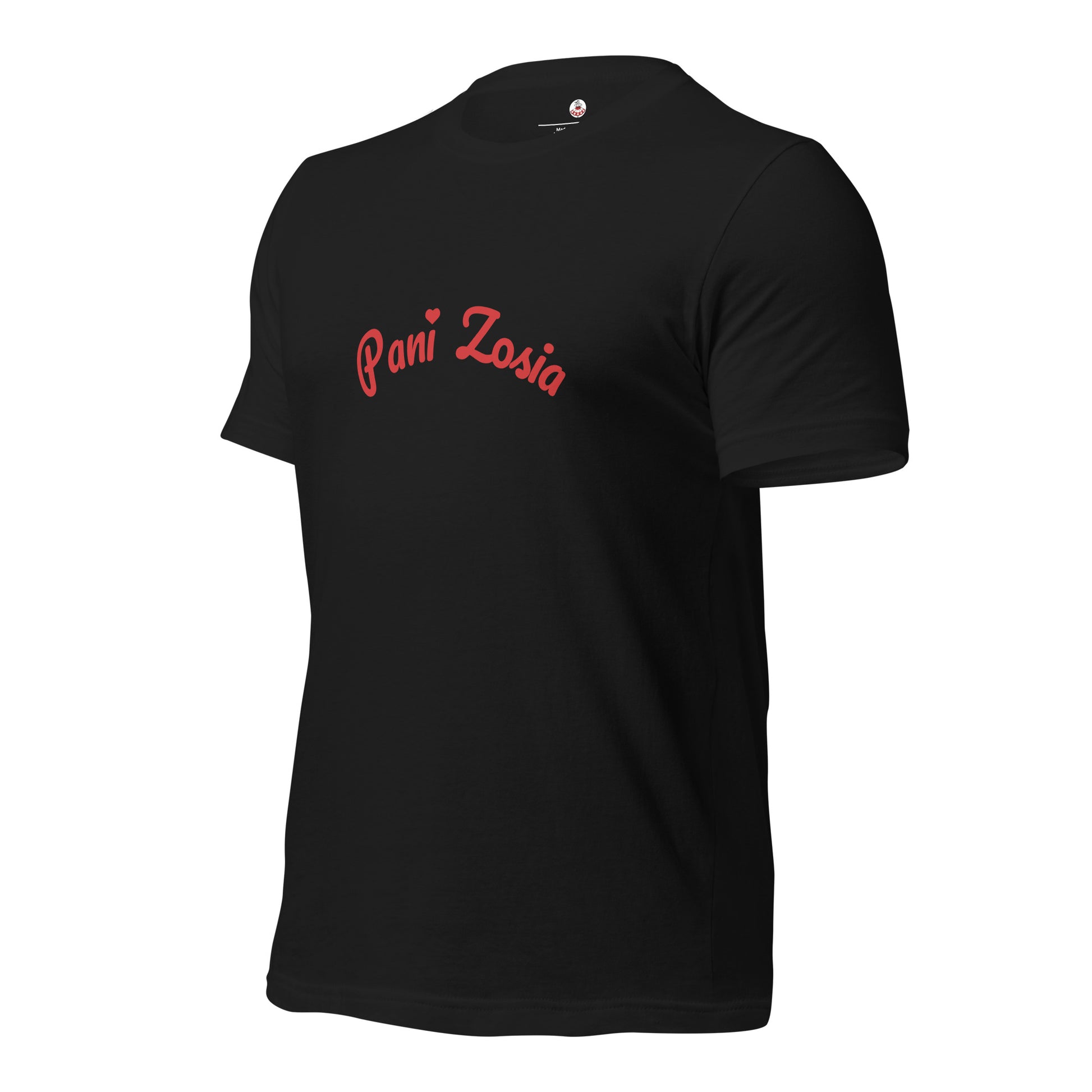 Schrägansicht des schwarzen Shirts. Der Fokus liegt auf der Kombination aus dem satten Schwarzton und dem markanten roten Namens-Print „Pani Zosia“.